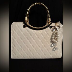 Patent Leather White Handbag with Removable CrossStrap & Pearl Charms New/unused